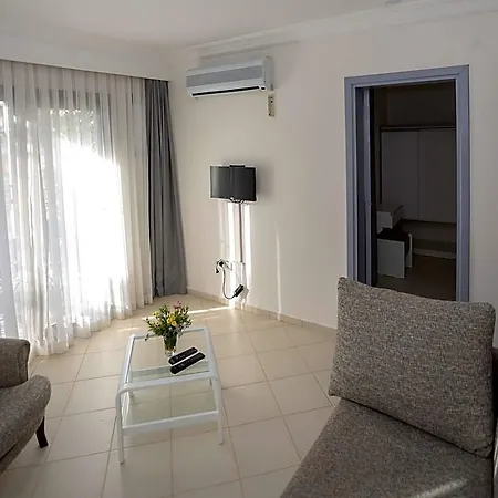 Mitos Hotel